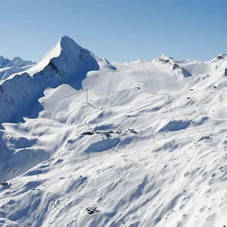 Hohe Tauern In *